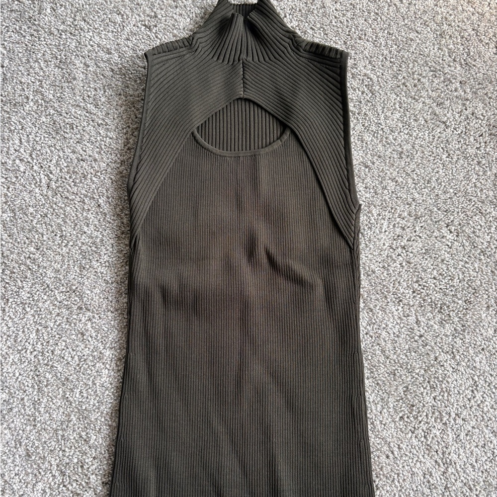 White House Black Market Ribbed Mock Neck Tank Top - Olive green
